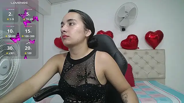 Snapshot of Maylin_horny19 chatting on October 7, 2025, 5:21 pm Maylin horny19 online show from October 7, 2025, 5:21 pm