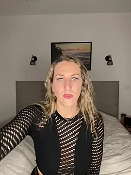 Snapshot of Morgane_pippa chatting on January 16, 2025, 11:16 pm Morgane pippa online show from January 16, 2025, 11:16 pm