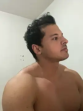 Snapshot of Lucasfit24 chatting on February 1, 2025, 11:21 am Lucasfit24 online show from February 1, 2025, 11:21 am