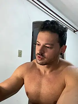 Snapshot of Lucasfit24 chatting on March 13, 2025, 11:51 am Lucasfit24 online show from March 13, 2025, 11:51 am