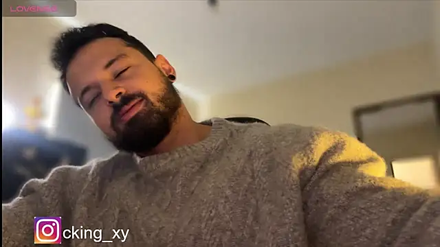 Snapshot of Lucasfit24 chatting on September 17, 2025, 1:35 pm Lucasfit24 online show from September 17, 2025, 1:35 pm