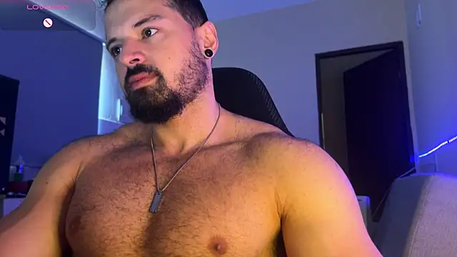 Snapshot of Lucasfit24 chatting on December 1, 2025, 2:33 pm Lucasfit24 online show from December 1, 2025, 2:33 pm