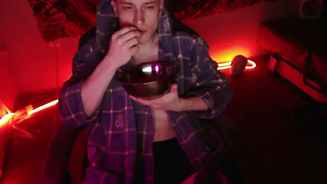 Snapshot of johnny_positive chatting on November 19, 2025, 3:45 pm johnny positive online show from November 19, 2025, 3:45 pm