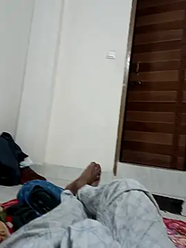 Snapshot of Glorious_Show_BD chatting on December 18, 2025, 6:58 pm Glorious Show BD online show from December 18, 2025, 6:58 pm