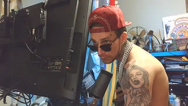 Snapshot of Aru916 chatting on November 30, 2025, 9:08 pm Aru916 online show from November 30, 2025, 9:08 pm