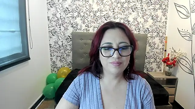 Snapshot of Victoria_Adamns chatting on March 20, 2025, 2:42 pm Victoria Adamns online show from March 20, 2025, 2:42 pm