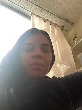 Snapshot of Anddyy__ chatting on February 11, 2025, 4:46 pm Anddyy online show from February 11, 2025, 4:46 pm