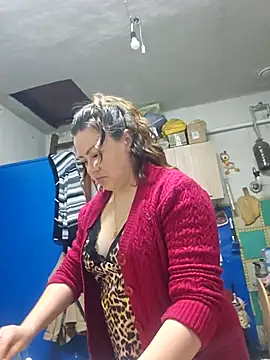 Snapshot of Jyleta chatting on November 1, 2025, 6:10 pm Jyleta online show from November 1, 2025, 6:10 pm