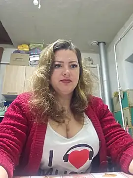 Snapshot of Jyleta chatting on November 6, 2025, 12:55 am Jyleta online show from November 6, 2025, 12:55 am