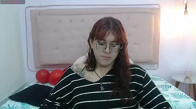 Snapshot of kathepickmanx chatting on February 15, 2025, 3:20 am kathepickmanx online show from February 15, 2025, 3:20 am