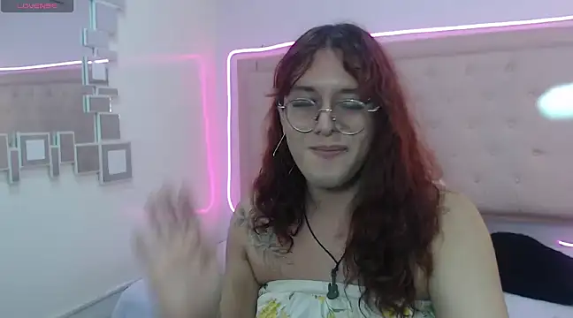 Snapshot of kathepickmanx chatting on March 4, 2025, 3:22 am kathepickmanx online show from March 4, 2025, 3:22 am