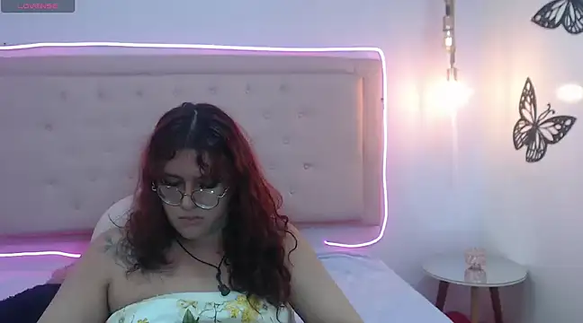 Snapshot of kathepickmanx chatting on March 4, 2025, 9:29 am kathepickmanx online show from March 4, 2025, 9:29 am