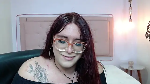 Snapshot of kathepickmanx chatting on September 13, 2025, 3:28 am kathepickmanx online show from September 13, 2025, 3:28 am