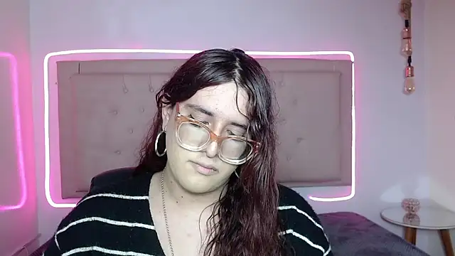 Snapshot of kathepickmanx chatting on October 8, 2025, 3:37 am kathepickmanx online show from October 8, 2025, 3:37 am