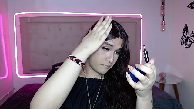 Snapshot of kathepickmanx chatting on October 9, 2025, 3:26 am kathepickmanx online show from October 9, 2025, 3:26 am