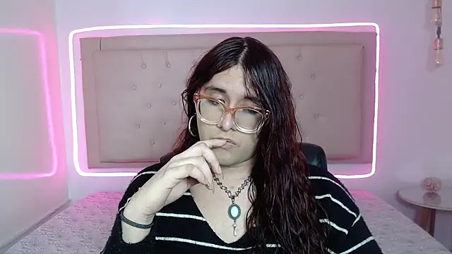 Snapshot of kathepickmanx chatting on October 24, 2025, 3:36 am kathepickmanx online show from October 24, 2025, 3:36 am