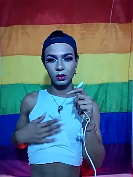 Snapshot of Teamhott chatting on January 12, 2025, 5:13 am Teamhott online show from January 12, 2025, 5:13 am