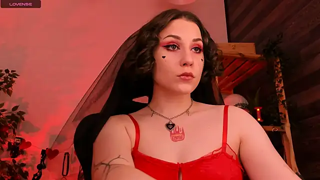 Snapshot of Eva_Moss_ chatting on February 14, 2025, 9:43 pm Eva Moss online show from February 14, 2025, 9:43 pm