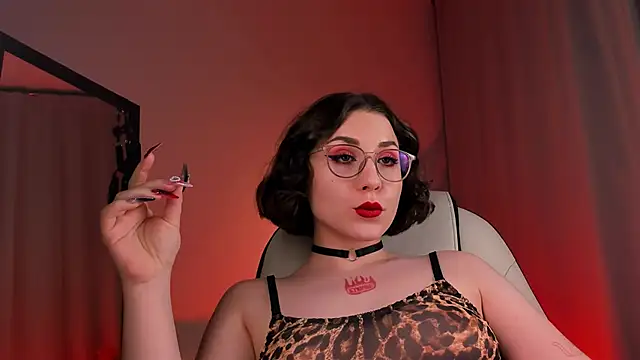 Snapshot of Eva_Moss_ chatting on March 11, 2025, 4:10 am Eva Moss online show from March 11, 2025, 4:10 am