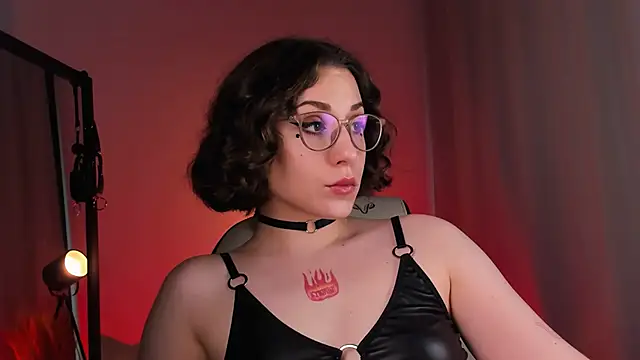 Snapshot of Eva_Moss_ chatting on March 20, 2025, 10:21 am Eva Moss online show from March 20, 2025, 10:21 am