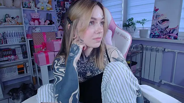 Catharsisi online show from October 29, 2025, 1:46 pm