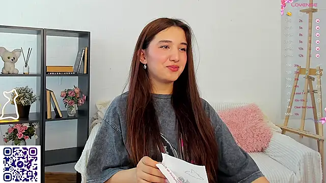Snapshot of anna_elfi chatting on February 23, 2025, 5:56 am anna elfi online show from February 23, 2025, 5:56 am