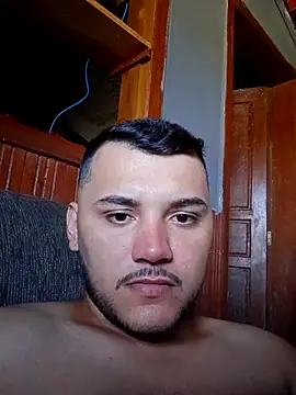 Snapshot of Daniel_brito_2024 chatting on November 21, 2025, 7:23 pm Daniel brito 2024 online show from November 21, 2025, 7:23 pm