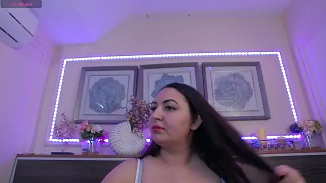 Snapshot of BustyEva_ chatting on March 6, 2025, 4:41 am BustyEva online show from March 6, 2025, 4:41 am