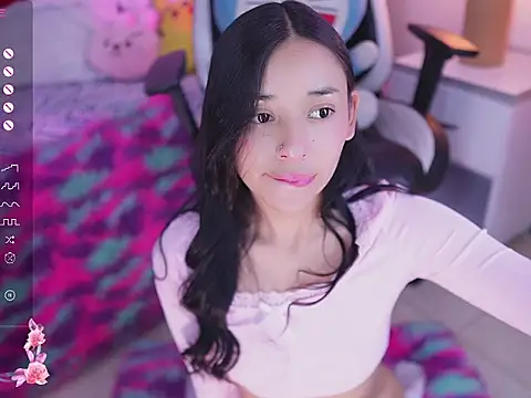 Snapshot of Hade_collinss chatting on February 26, 2025, 6:54 pm Hade collinss online show from February 26, 2025, 6:54 pm