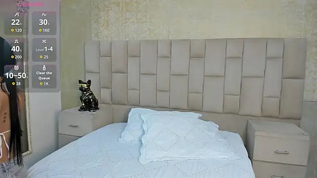 BellaaStorm online show from November 17, 2025, 8:58 pm