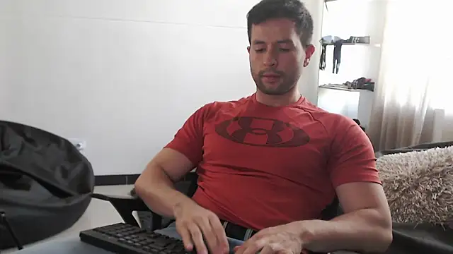 Snapshot of hairyncuteass chatting on January 18, 2025, 8:19 pm hairyncuteass online show from January 18, 2025, 8:19 pm