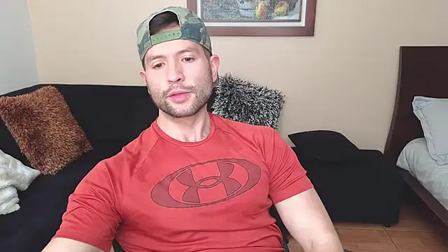 Snapshot of hairyncuteass chatting on February 17, 2025, 1:53 pm hairyncuteass online show from February 17, 2025, 1:53 pm