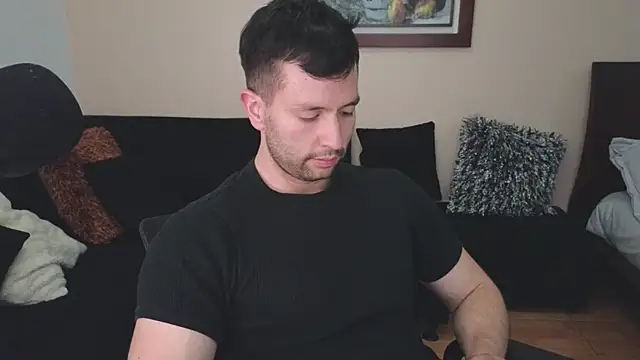 Snapshot of hairyncuteass chatting on March 6, 2025, 9:31 pm hairyncuteass online show from March 6, 2025, 9:31 pm