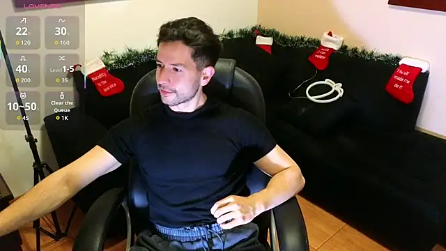 Snapshot of hairyncuteass chatting on November 16, 2025, 1:33 am hairyncuteass online show from November 16, 2025, 1:33 am