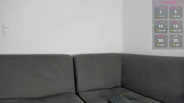 Snapshot of austinoficial chatting on November 5, 2025, 8:31 pm austinoficial online show from November 5, 2025, 8:31 pm