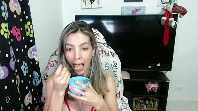 Princezzlove3 online show from January 12, 2025, 4:10 am