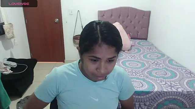 july-feria online show from January 28, 2025, 4:30 pm