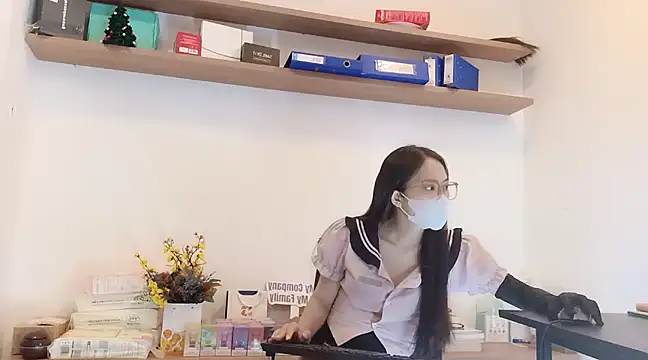 Lush-Office online show from February 10, 2025, 3:46 am