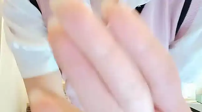 Lush-Office online show from March 19, 2025, 12:45 pm