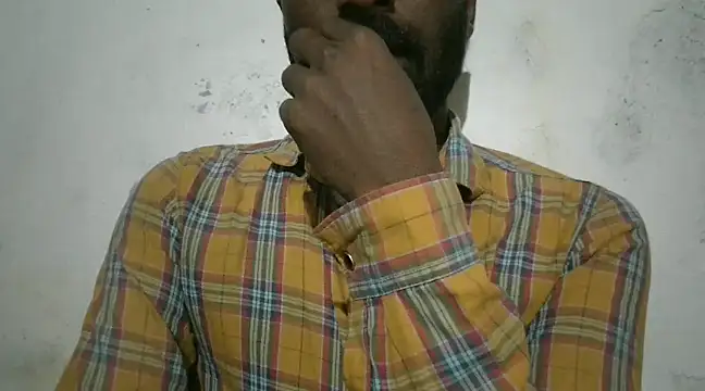 Snapshot of Raja_gamer chatting on January 13, 2025, 5:44 am Raja gamer online show from January 13, 2025, 5:44 am