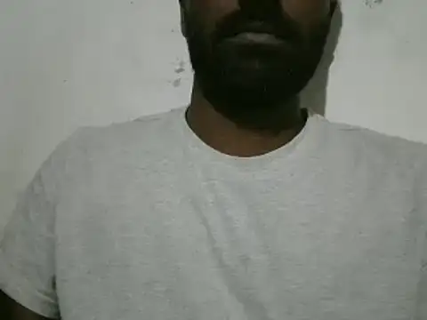 Snapshot of Raja_gamer chatting on January 14, 2025, 8:09 am Raja gamer online show from January 14, 2025, 8:09 am