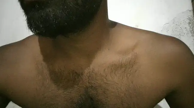 Snapshot of Raja_gamer chatting on February 11, 2025, 5:58 am Raja gamer online show from February 11, 2025, 5:58 am