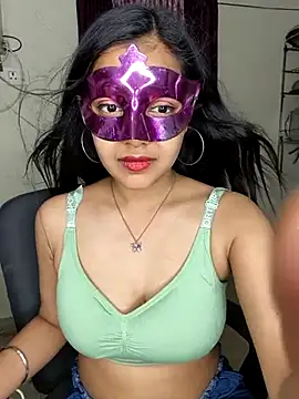 Babbyy doll online show from March 12, 2025, 9:45 pm