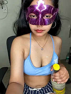 Babbyy doll online show from March 13, 2025, 4:23 pm