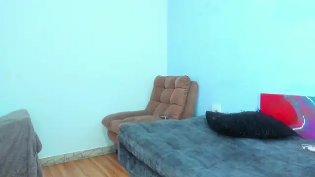 Snapshot of Charlotte_curvy_ chatting on March 1, 2025, 1:53 am Charlotte curvy online show from March 1, 2025, 1:53 am