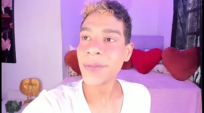 Ethan Boyy online show from February 17, 2025, 6:48 pm