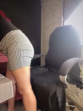 Snapshot of Miss__Melody chatting on September 22, 2025, 6:32 pm Miss Melody online show from September 22, 2025, 6:32 pm