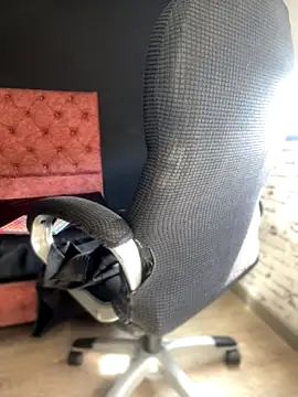 Snapshot of Miss__Melody chatting on September 25, 2025, 2:10 pm Miss Melody online show from September 25, 2025, 2:10 pm