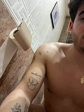 adictocm28 online show from January 20, 2025, 6:53 pm