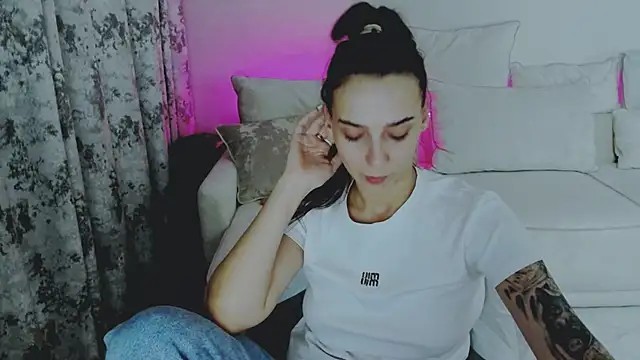 annabishop online show from January 26, 2025, 3:14 pm